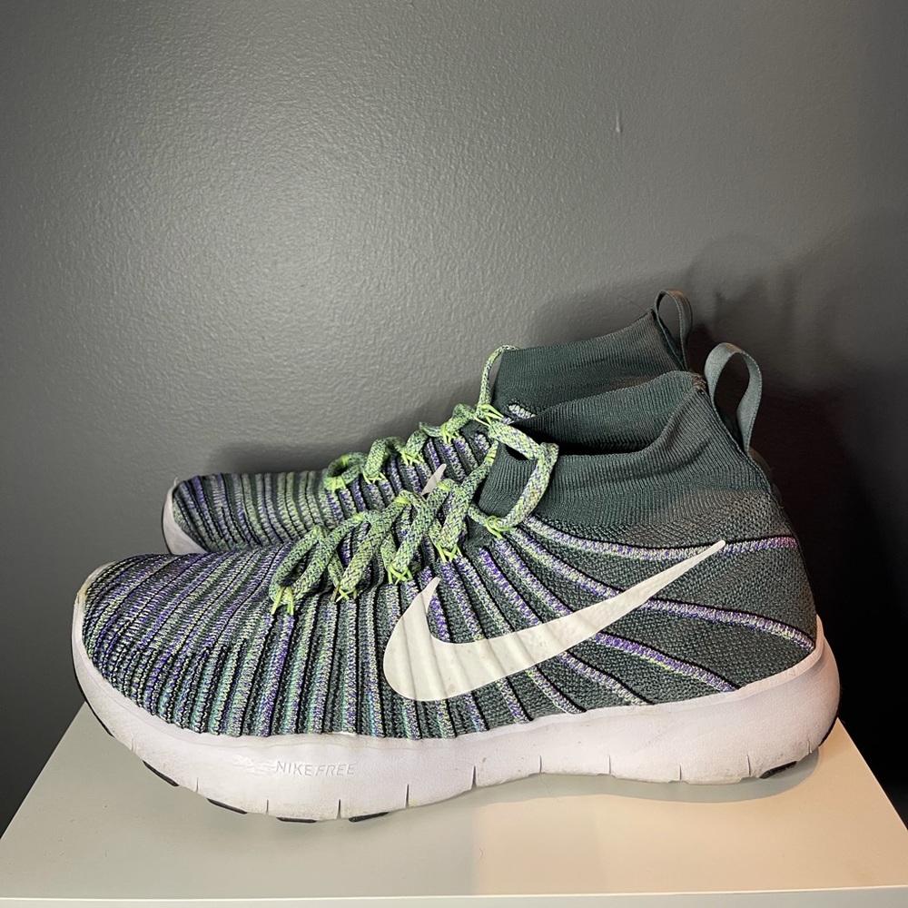 Nike Men’s Fly-Knit Trainer